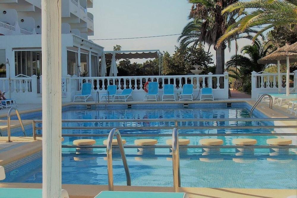 Hotel Lago Playa I Es Pujols Luaran gambar