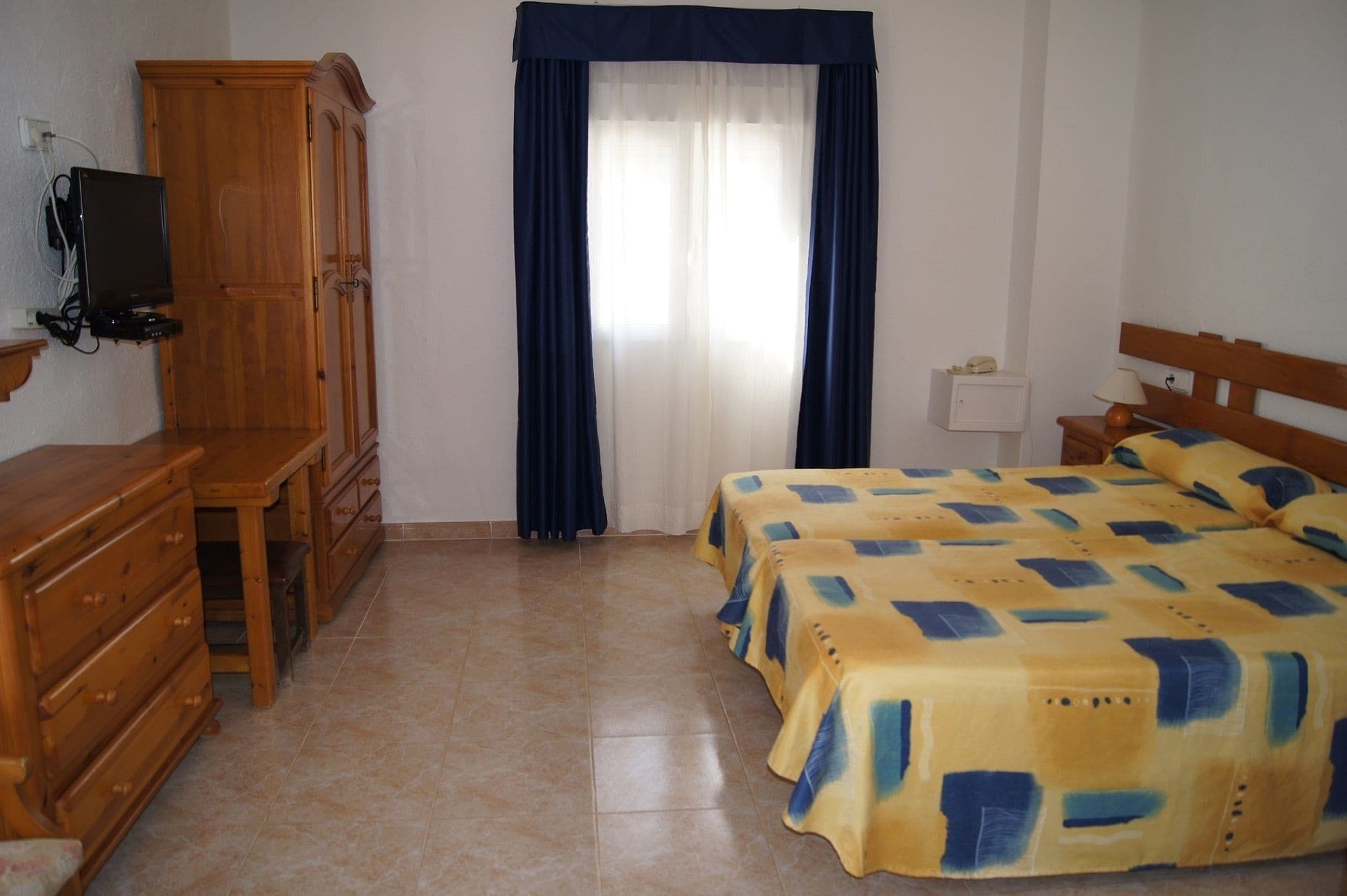 Hotel Lago Playa I Es Pujols Luaran gambar